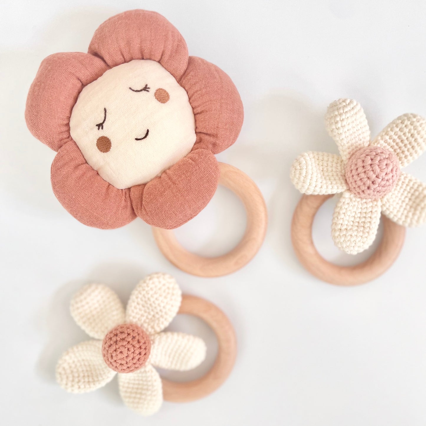 Daisy Flower Rattle