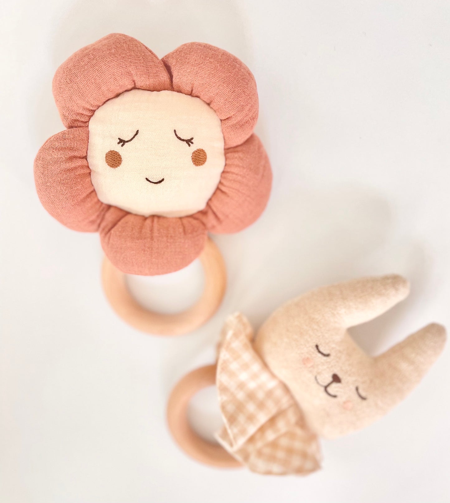 Daisy Flower Rattle
