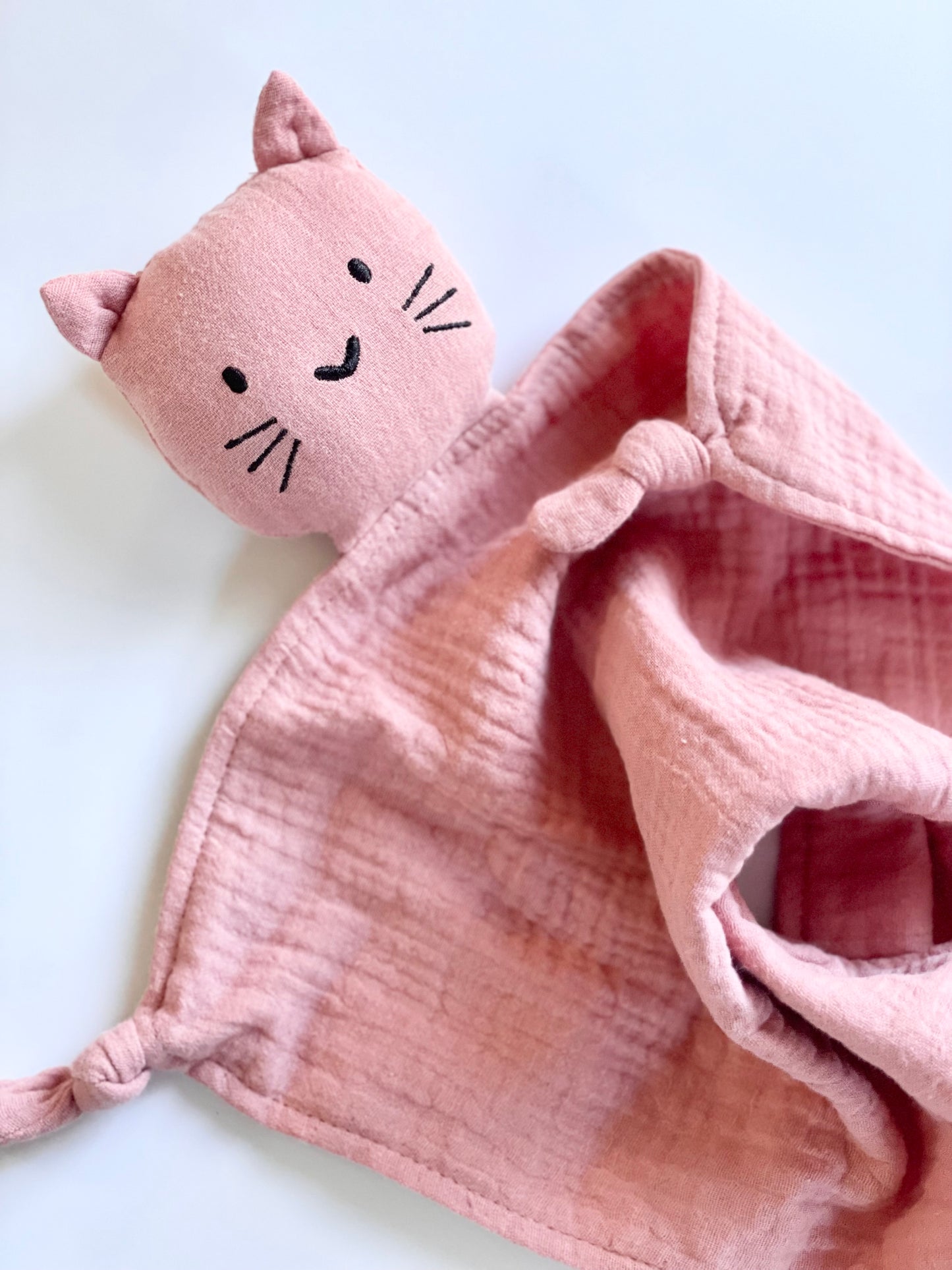 Cat Lovey