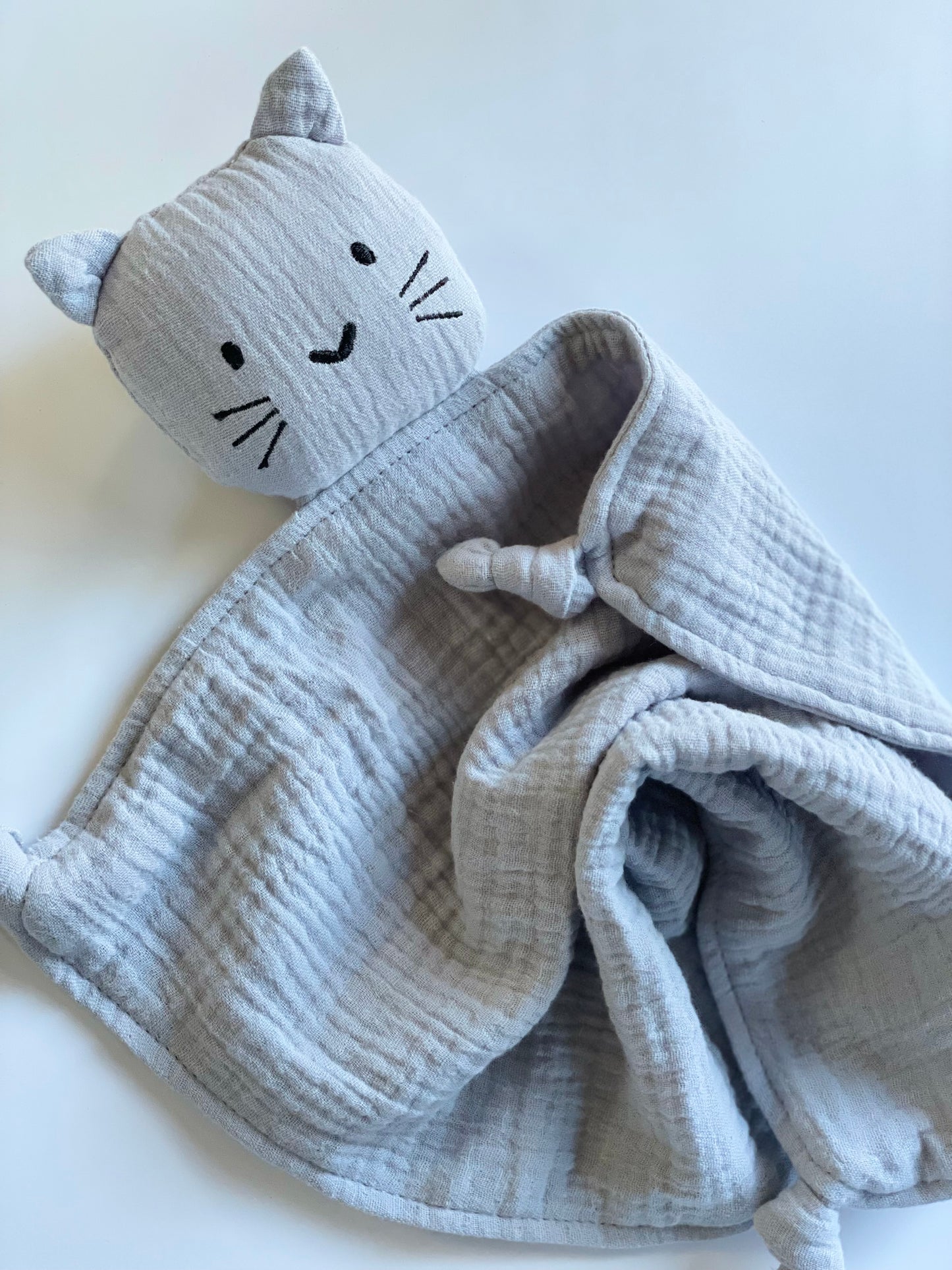 Cat Lovey