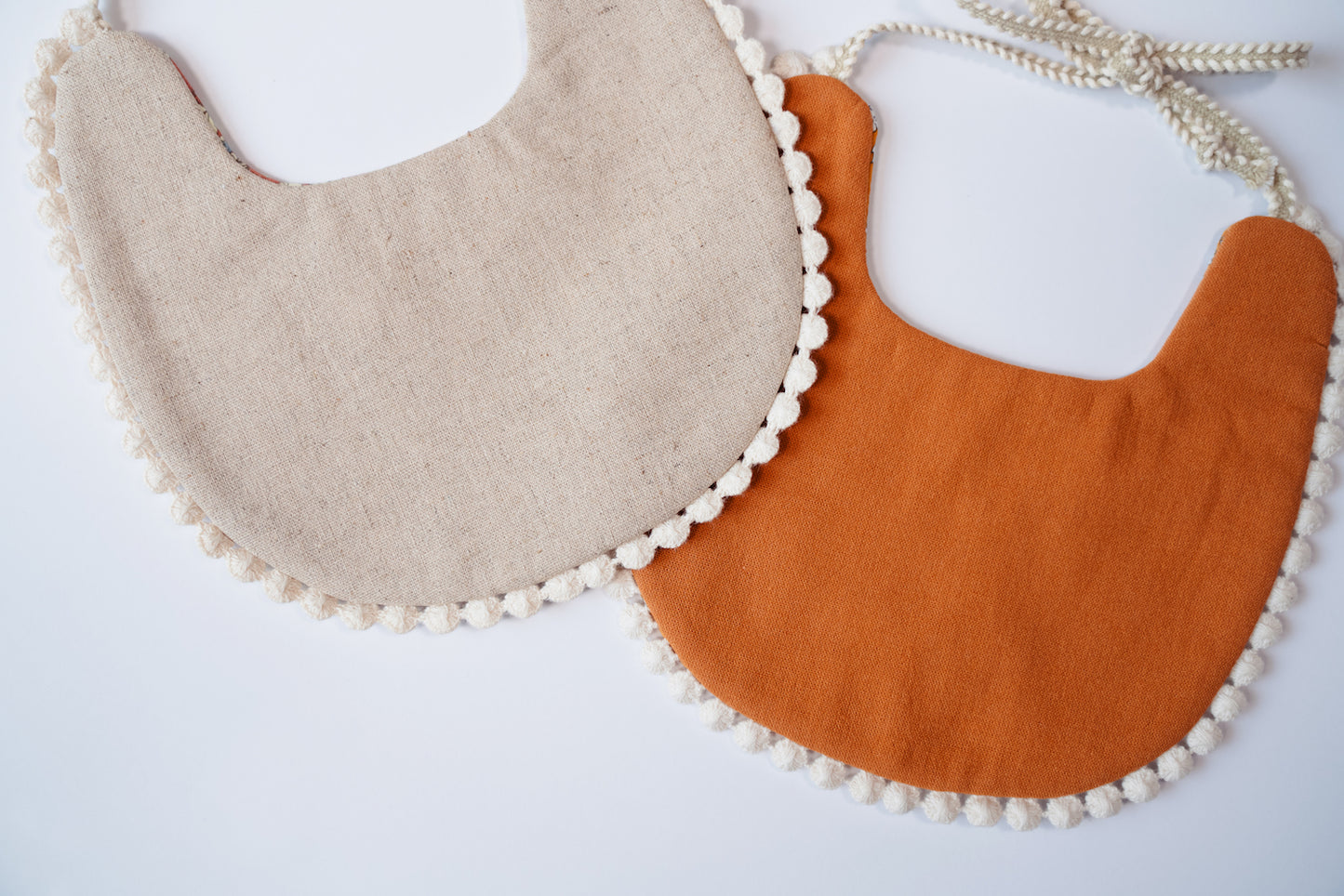 Lulu Reversible Floral Bib Set